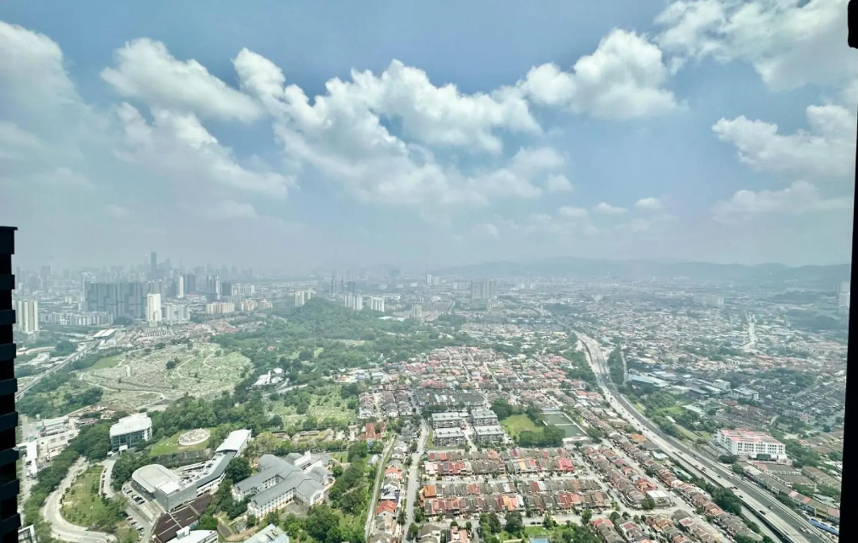 Апартаменты Arte Cheras, Kuala Lumpur 3 Room X 8 Pax Klcc Nice View Karaoke With Bathtub