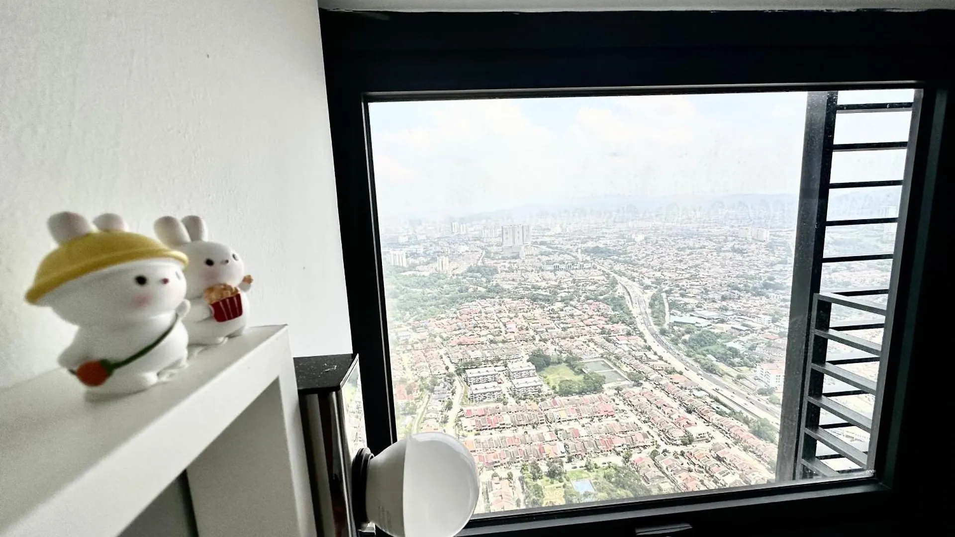 アパート Arte Cheras, Kuala Lumpur 3 Room X 8 Pax Klcc Nice View Karaoke With Bathtub マレーシア